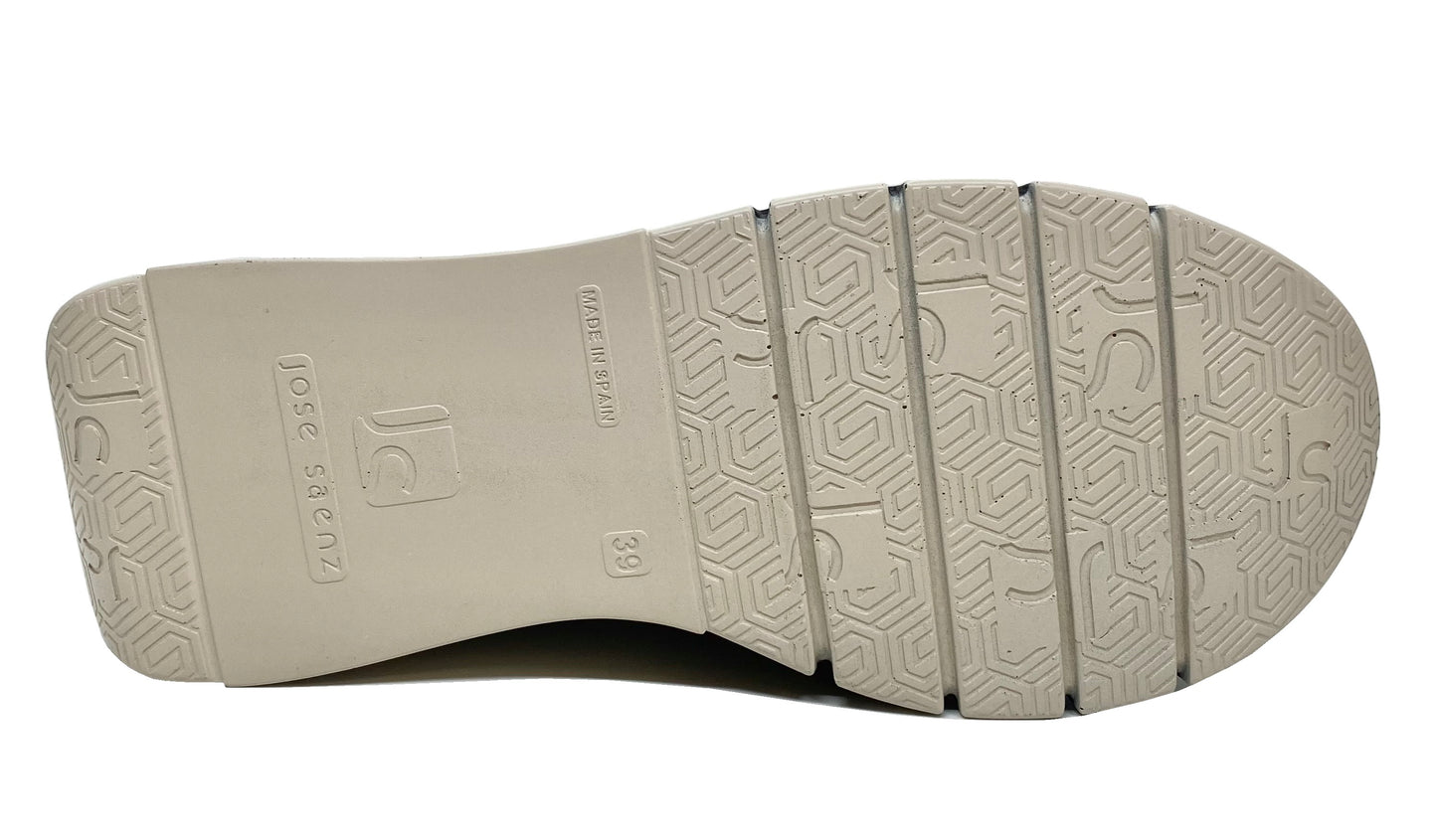 Jose Saenz Davinia quilted ankle boot