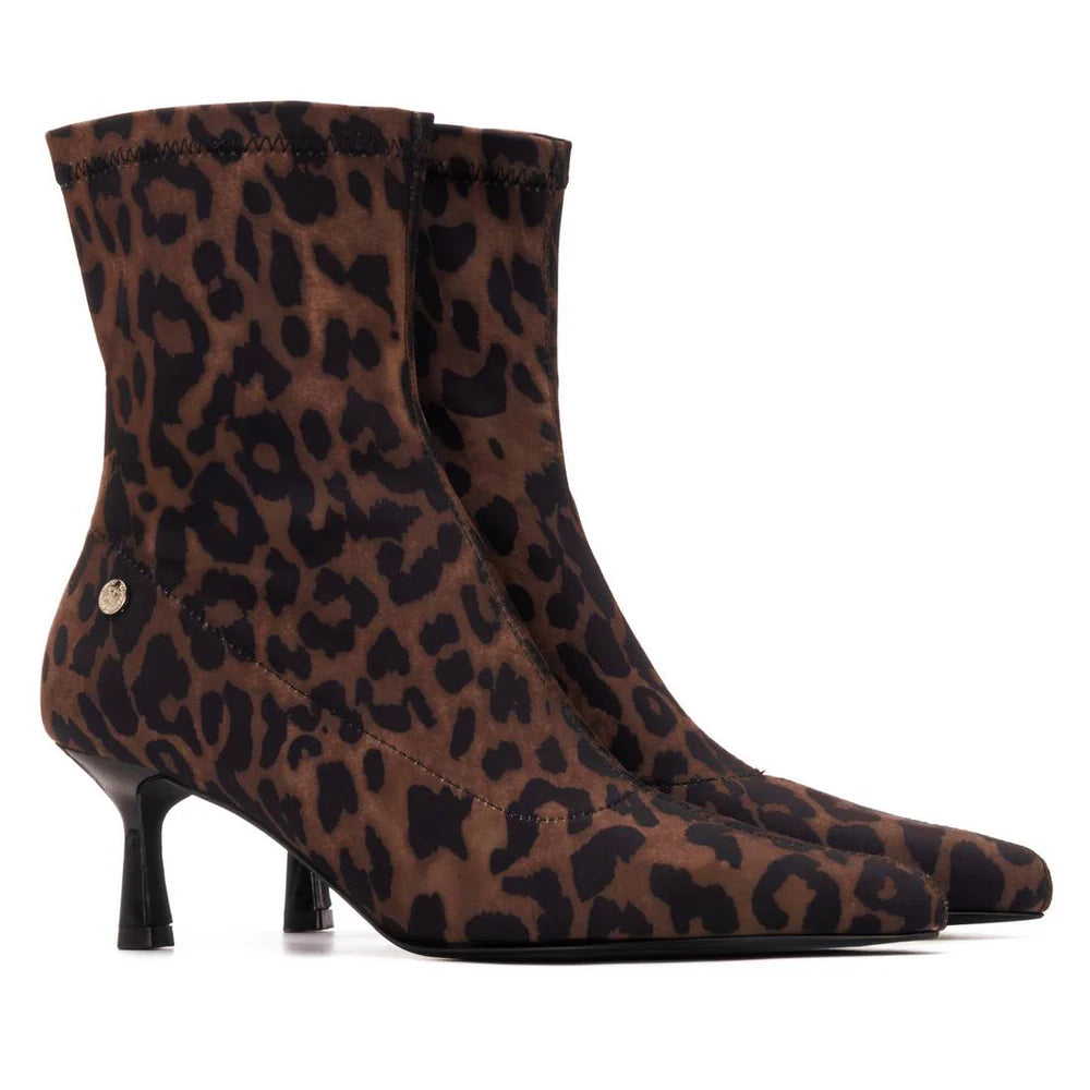 XTI Ladies Leopard Print Kitten Heel Ankle Boot