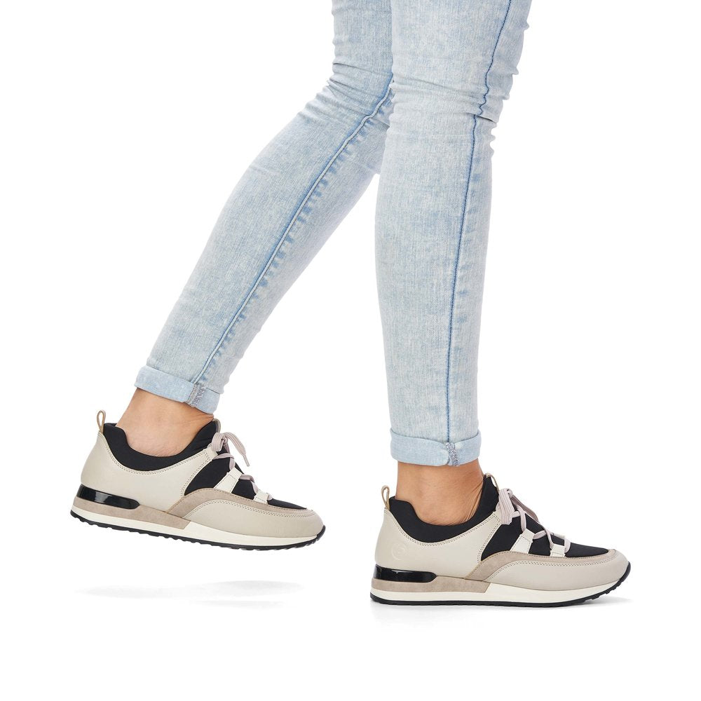 Remonte Ladies Feature Lace Sneaker