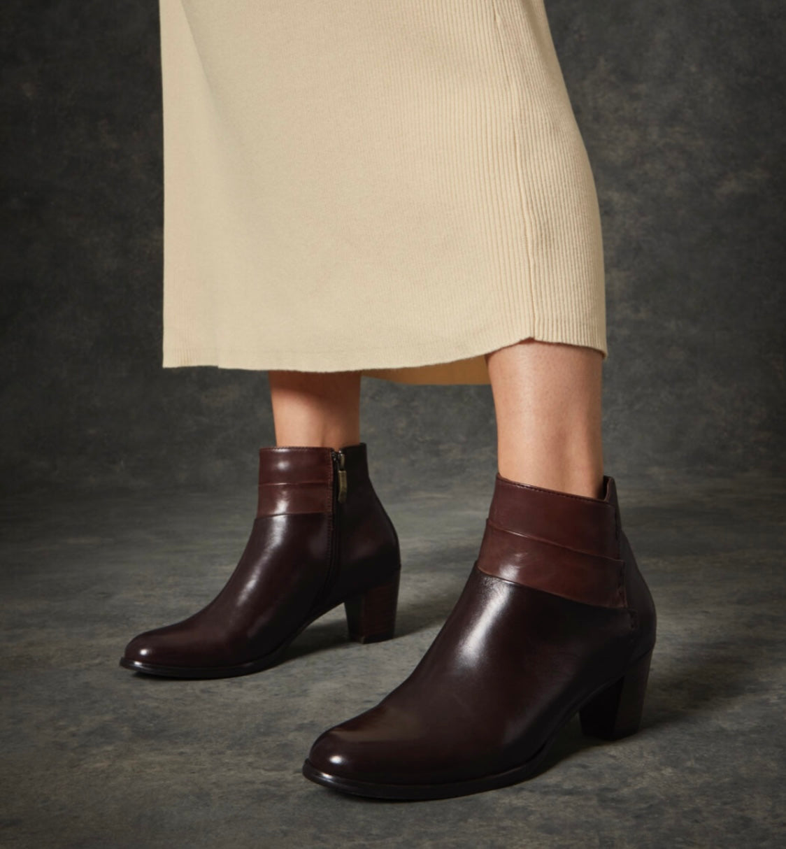 Regarde Le Ciel Sonia Mid Heel Ankle Boot