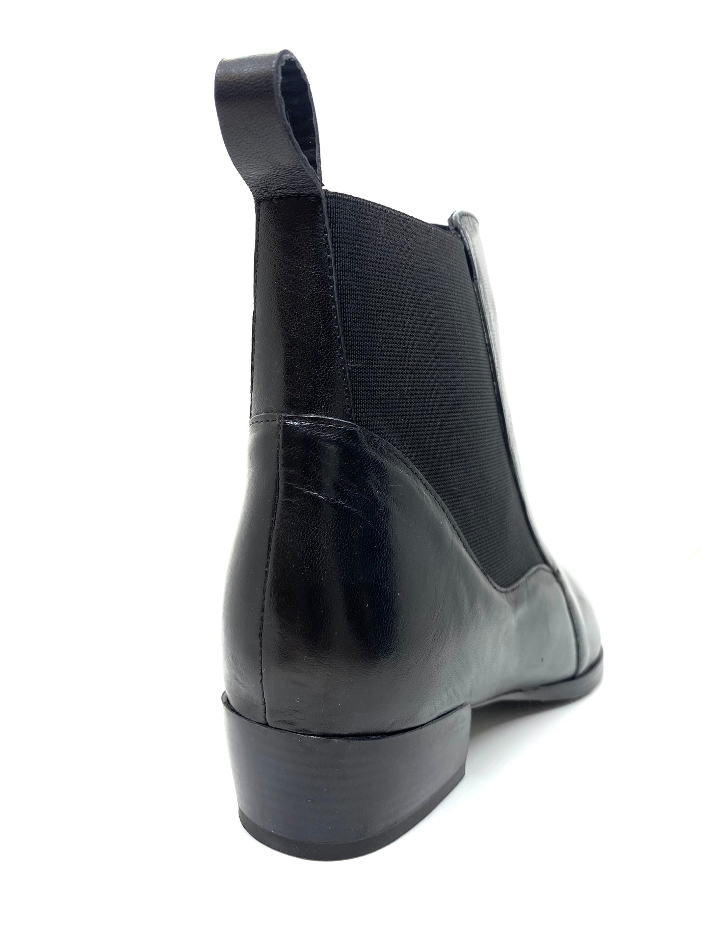Andare Baila Ladies Low Heel Chelsea Boot