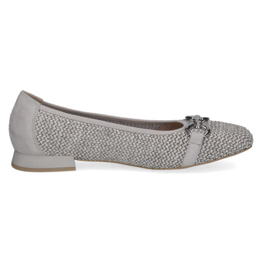Caprice ladies Snaffle Trim Low Heel Pump