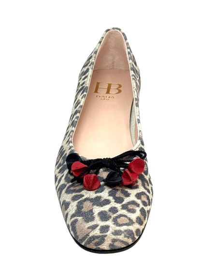 HB Jest Ladies Leopard Print Toggle Trim Pump