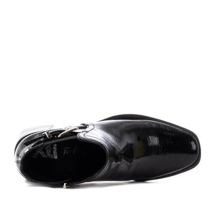 XTI Ladies Crinkle Patent Block Heel Ankle Boot