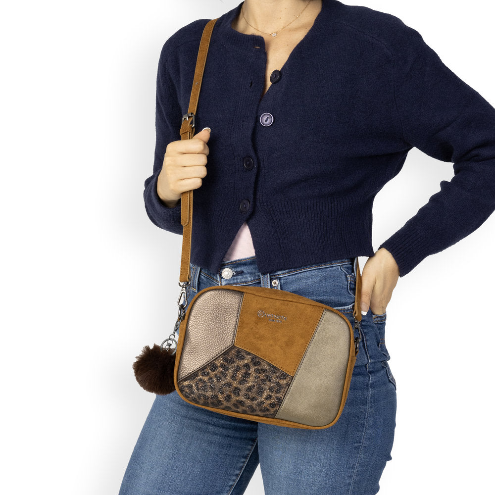 Remonte Q0674-22 Tan Bag